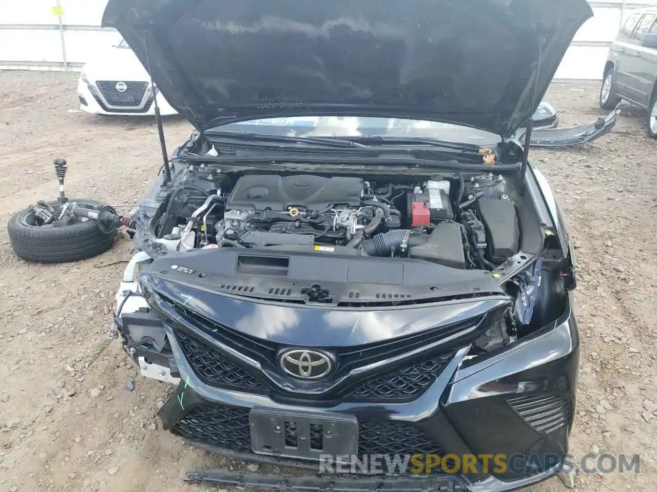 7 Photograph of a damaged car 4T1B61HK8KU184663 TOYOTA CAMRY 2019