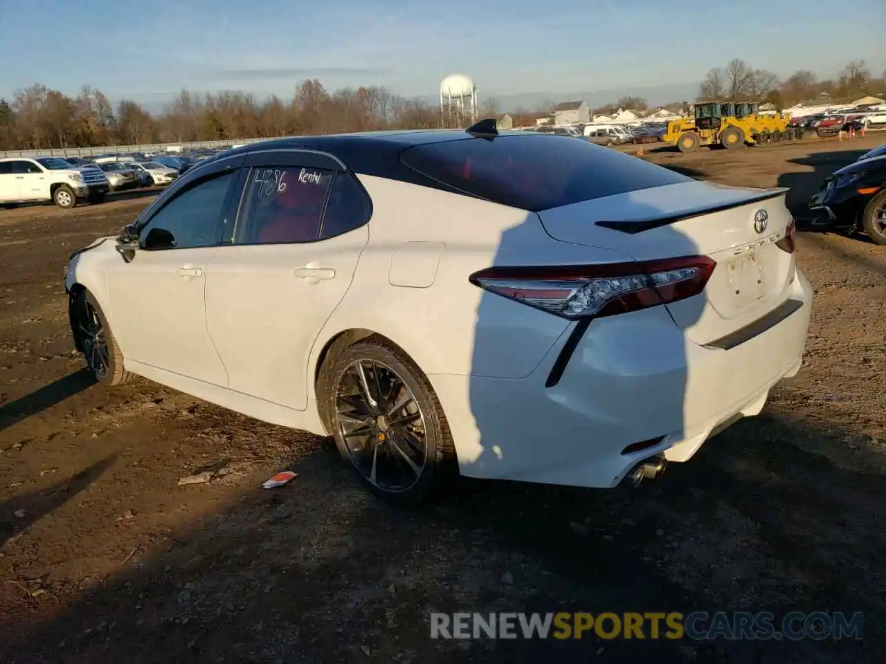 2 Photograph of a damaged car 4T1B61HK8KU250452 TOYOTA CAMRY 2019