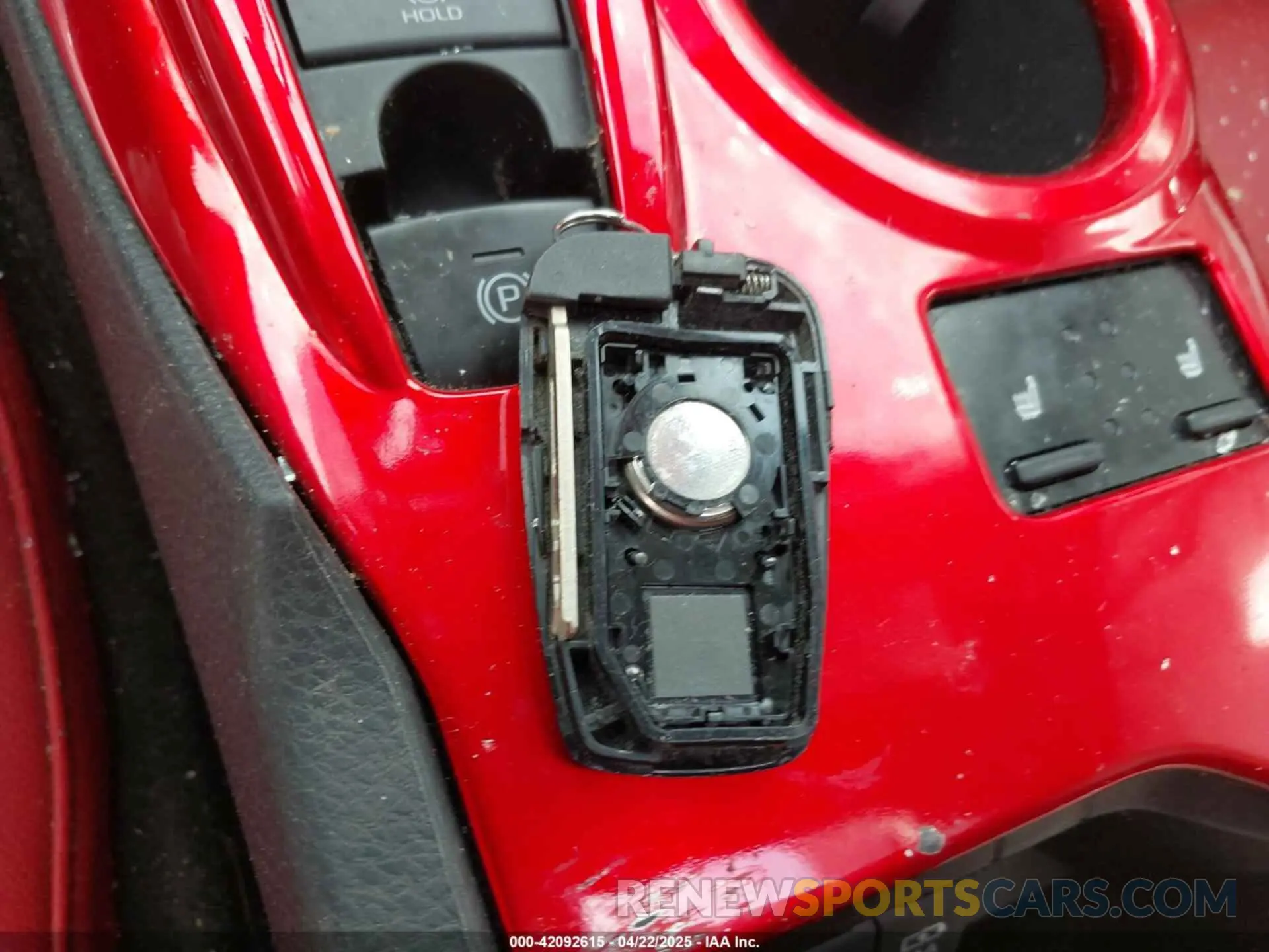 11 Photograph of a damaged car 4T1B61HK8KU295536 TOYOTA CAMRY 2019