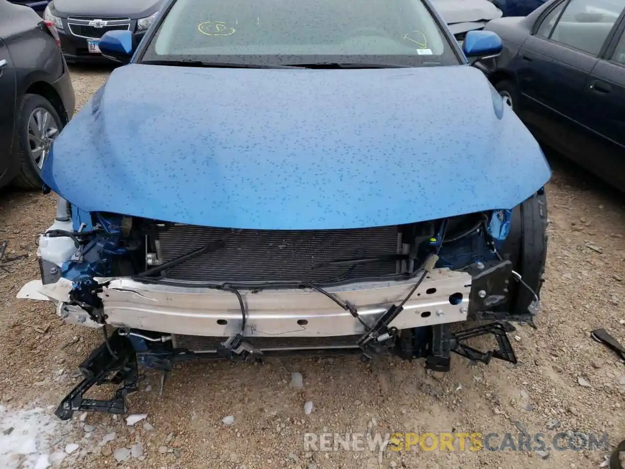 9 Photograph of a damaged car 4T1B61HK8KU299618 TOYOTA CAMRY 2019