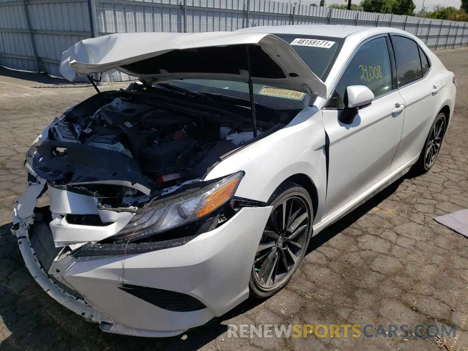 2 Photograph of a damaged car 4T1B61HK8KU695919 TOYOTA CAMRY 2019