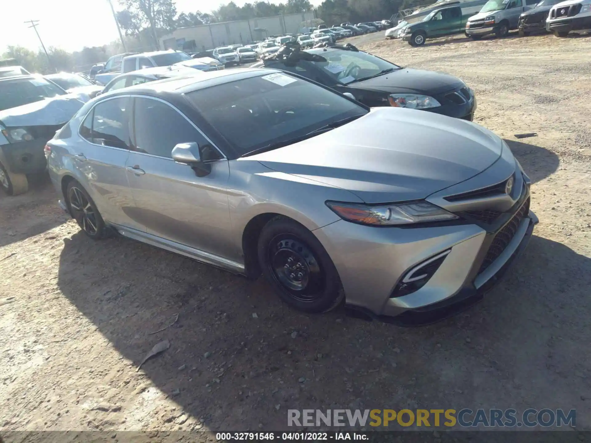 1 Photograph of a damaged car 4T1B61HK8KU699940 TOYOTA CAMRY 2019