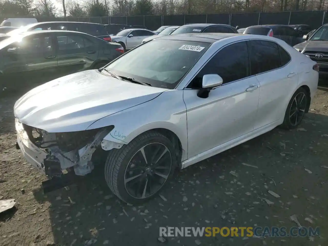 1 Photograph of a damaged car 4T1B61HK8KU711763 TOYOTA CAMRY 2019