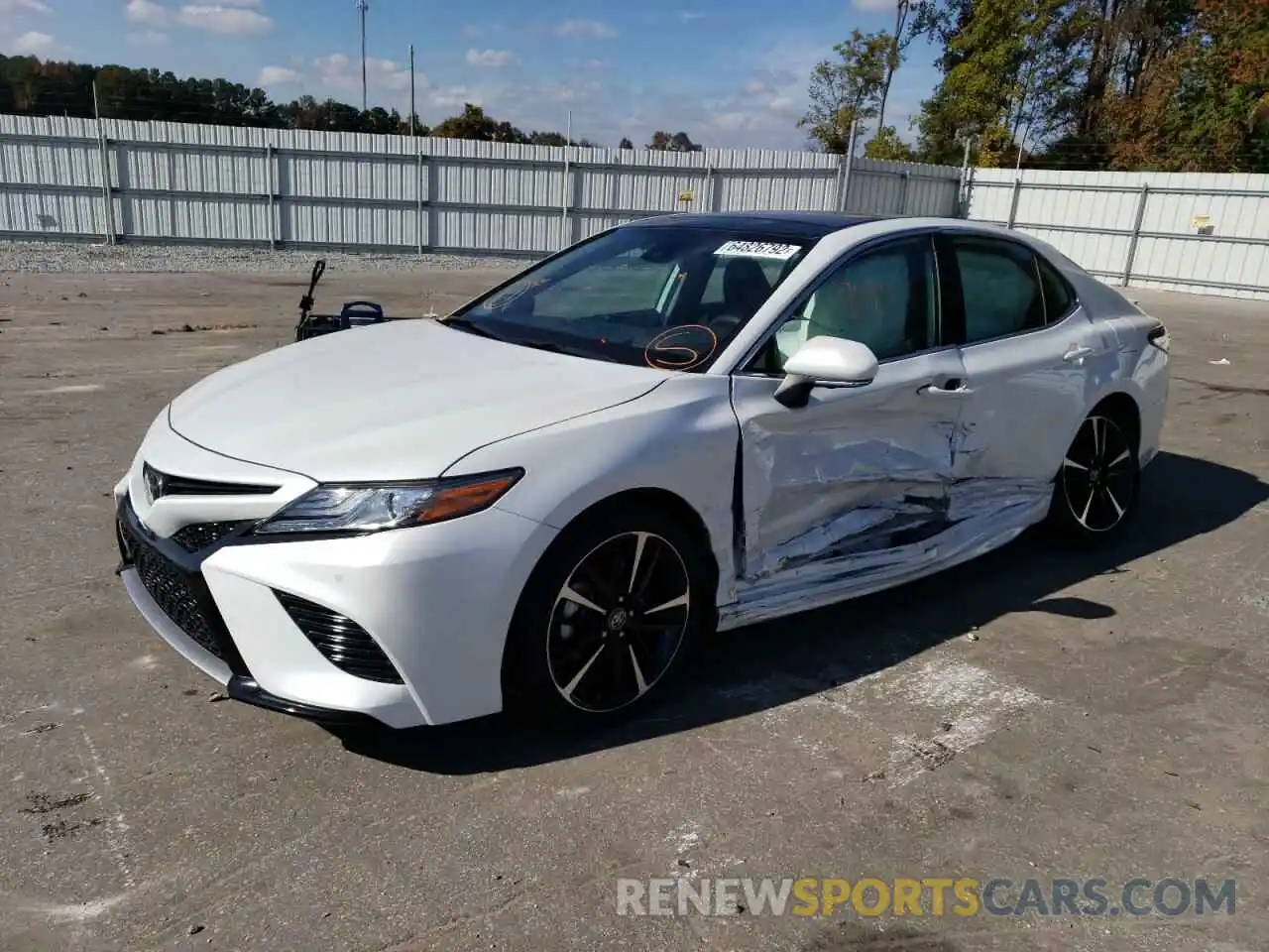 9 Photograph of a damaged car 4T1B61HK8KU720916 TOYOTA CAMRY 2019