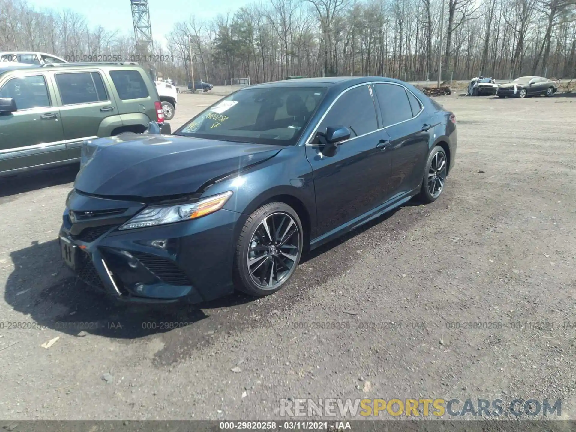 2 Photograph of a damaged car 4T1B61HK8KU733746 TOYOTA CAMRY 2019