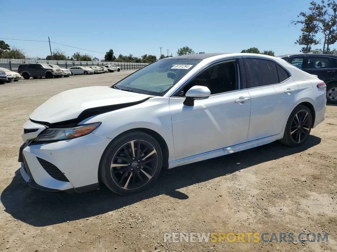 1 Photograph of a damaged car 4T1B61HK8KU739904 TOYOTA CAMRY 2019
