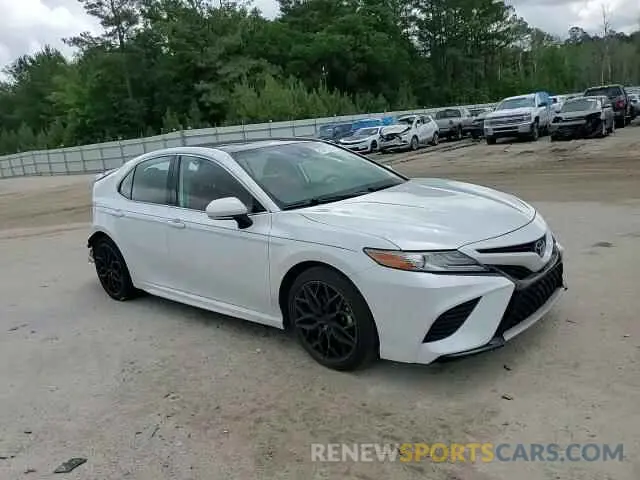 14 Photograph of a damaged car 4T1B61HK8KU779805 TOYOTA CAMRY 2019