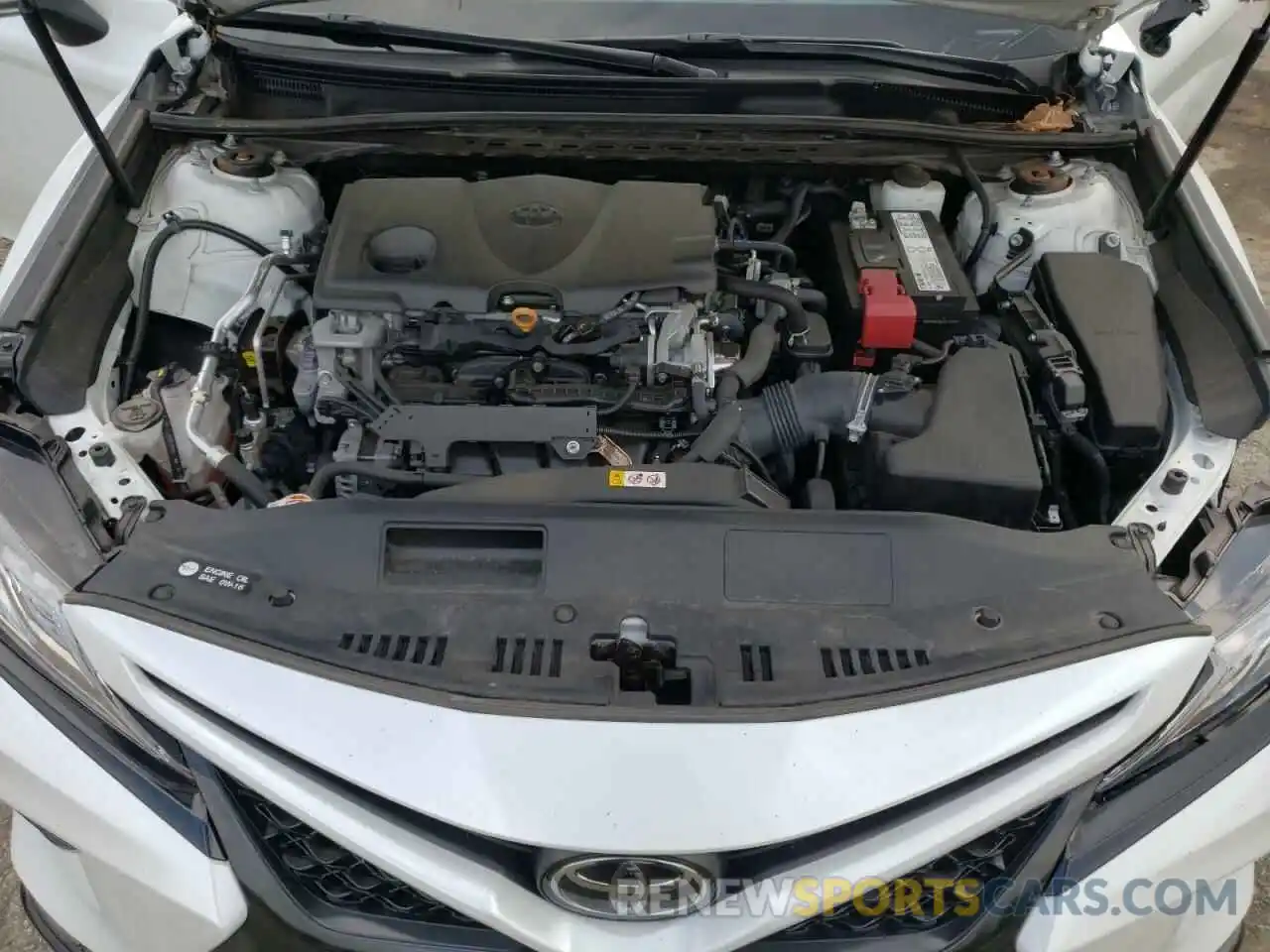 7 Photograph of a damaged car 4T1B61HK8KU821034 TOYOTA CAMRY 2019