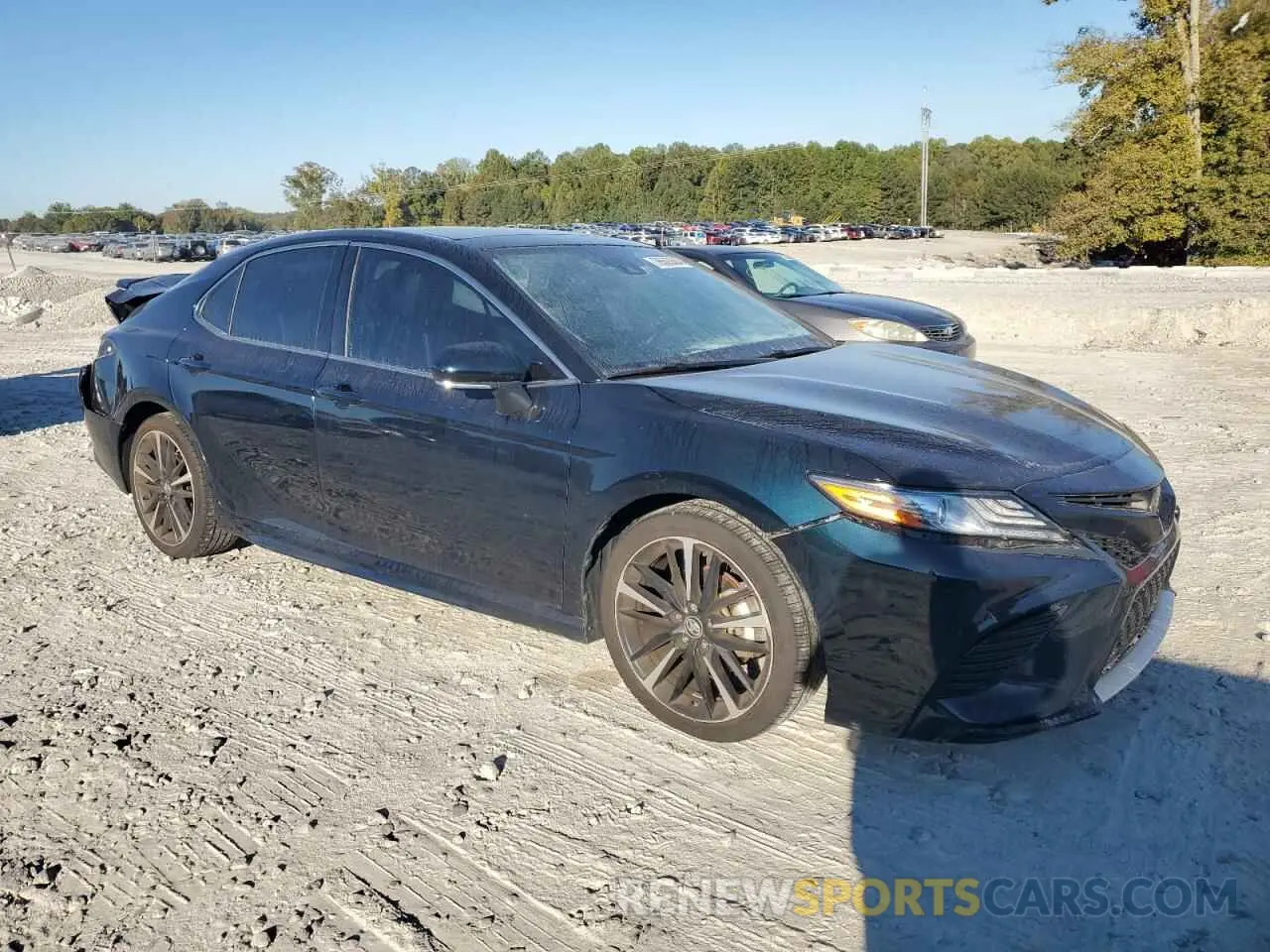 4 Photograph of a damaged car 4T1B61HK8KU845057 TOYOTA CAMRY 2019
