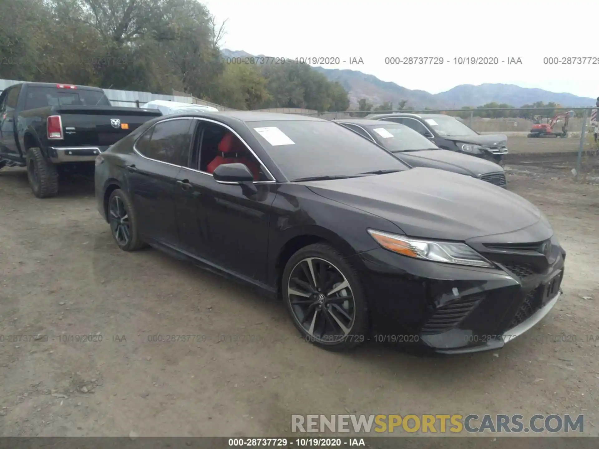 1 Photograph of a damaged car 4T1B61HK8KU853546 TOYOTA CAMRY 2019