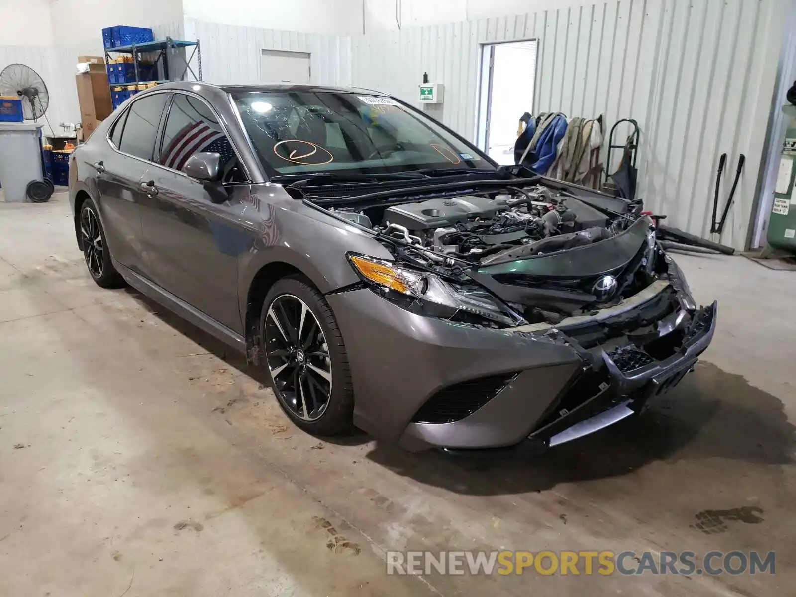 1 Photograph of a damaged car 4T1B61HK8KU856124 TOYOTA CAMRY 2019