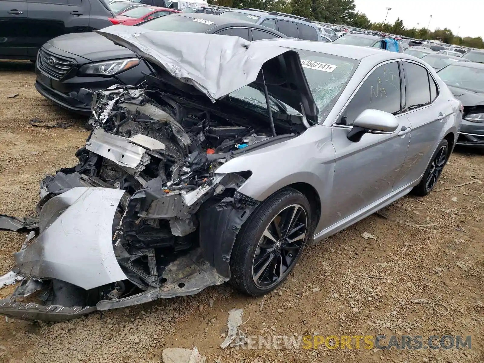 2 Photograph of a damaged car 4T1B61HK9KU167113 TOYOTA CAMRY 2019