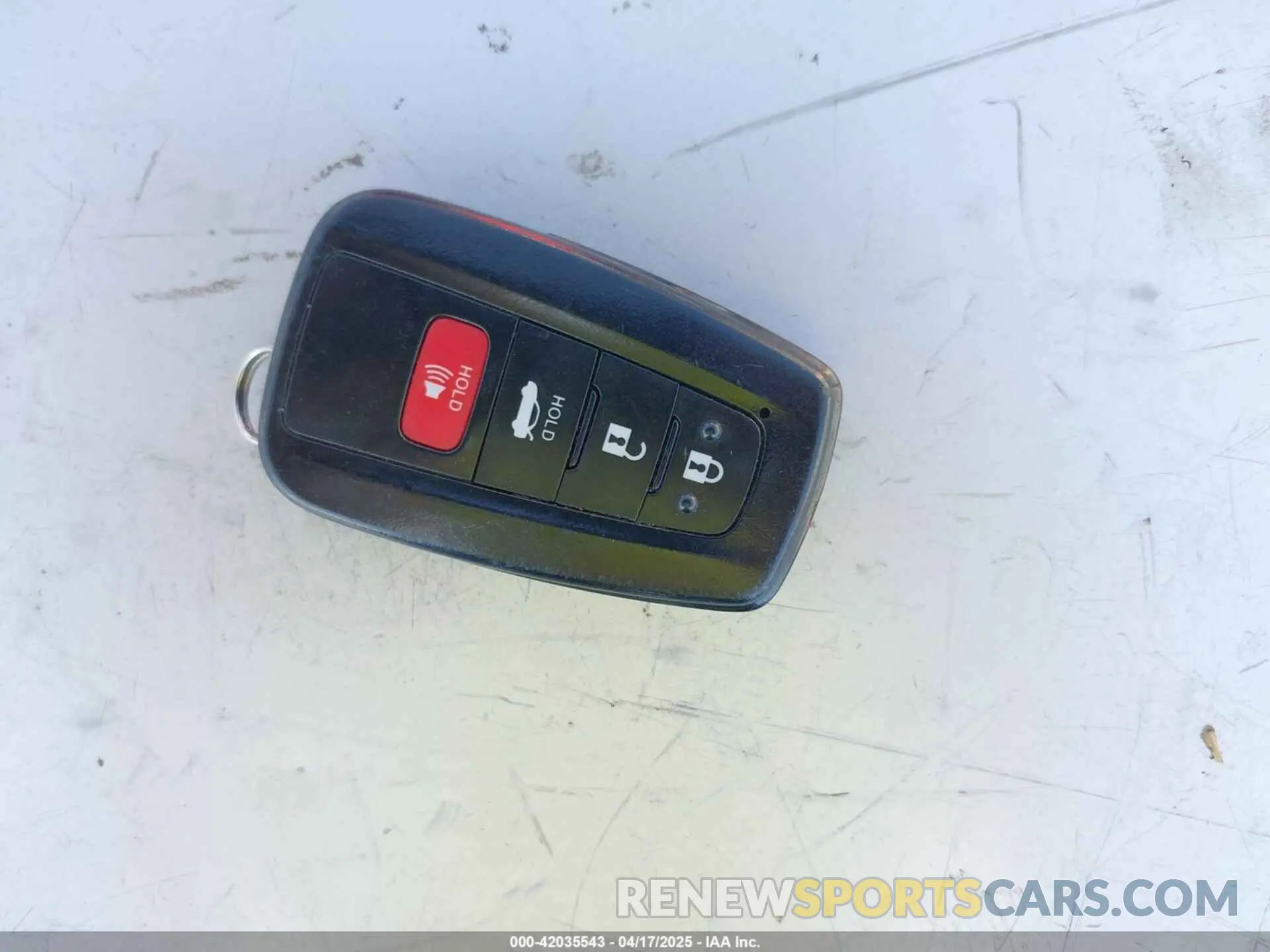 11 Photograph of a damaged car 4T1B61HK9KU181206 TOYOTA CAMRY 2019