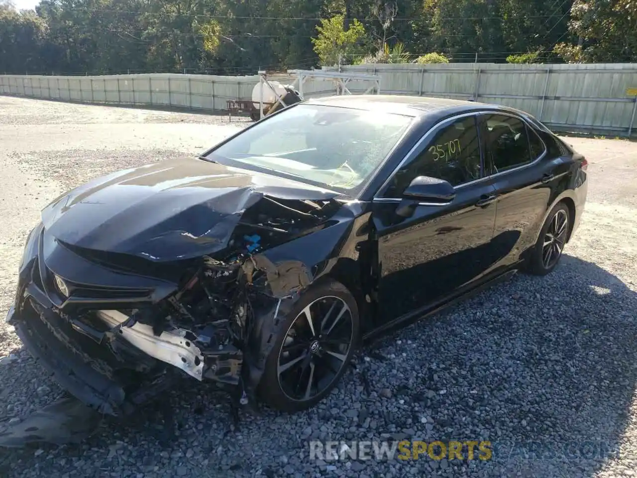 2 Photograph of a damaged car 4T1B61HK9KU190195 TOYOTA CAMRY 2019