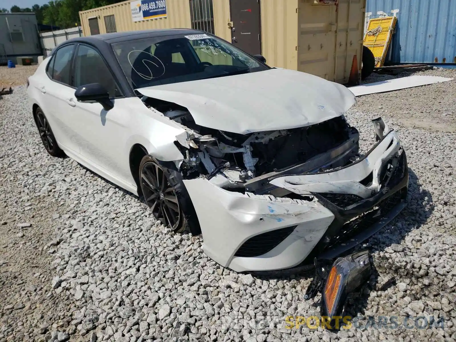 1 Photograph of a damaged car 4T1B61HK9KU205116 TOYOTA CAMRY 2019