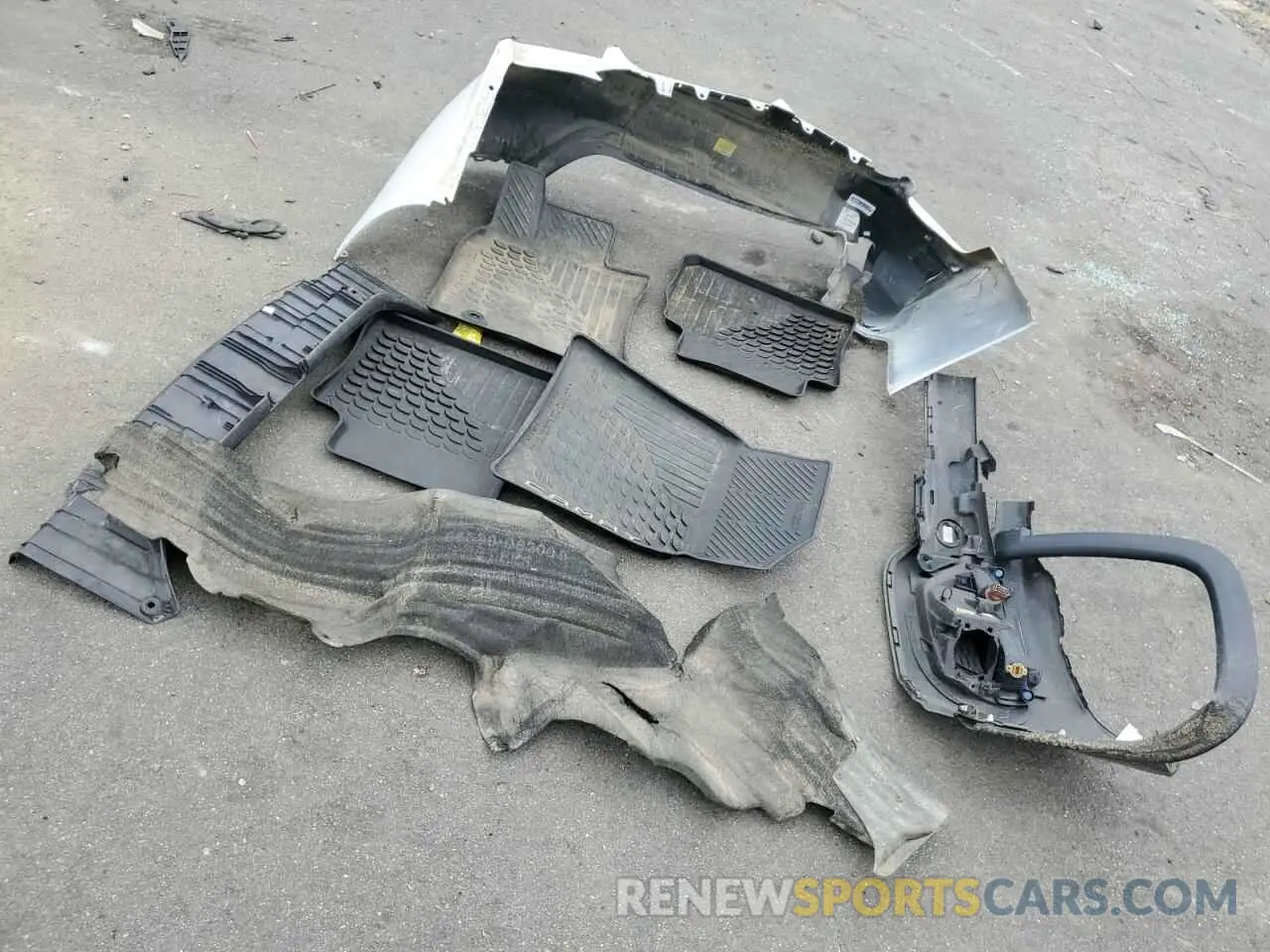 12 Photograph of a damaged car 4T1B61HK9KU207075 TOYOTA CAMRY 2019
