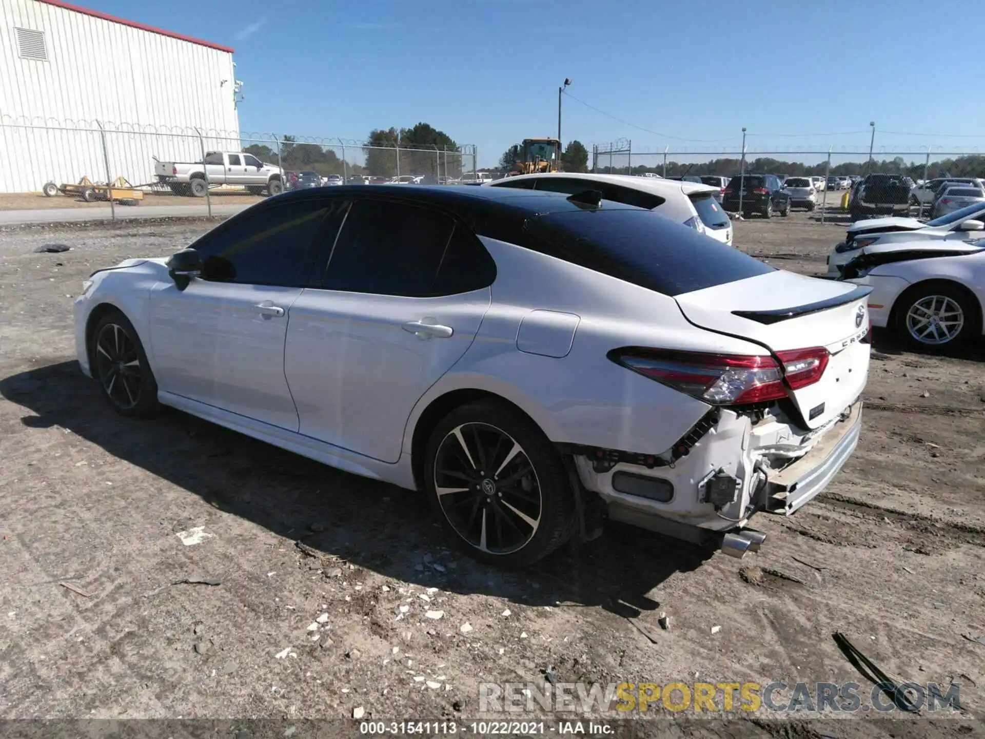 3 Photograph of a damaged car 4T1B61HK9KU258690 TOYOTA CAMRY 2019