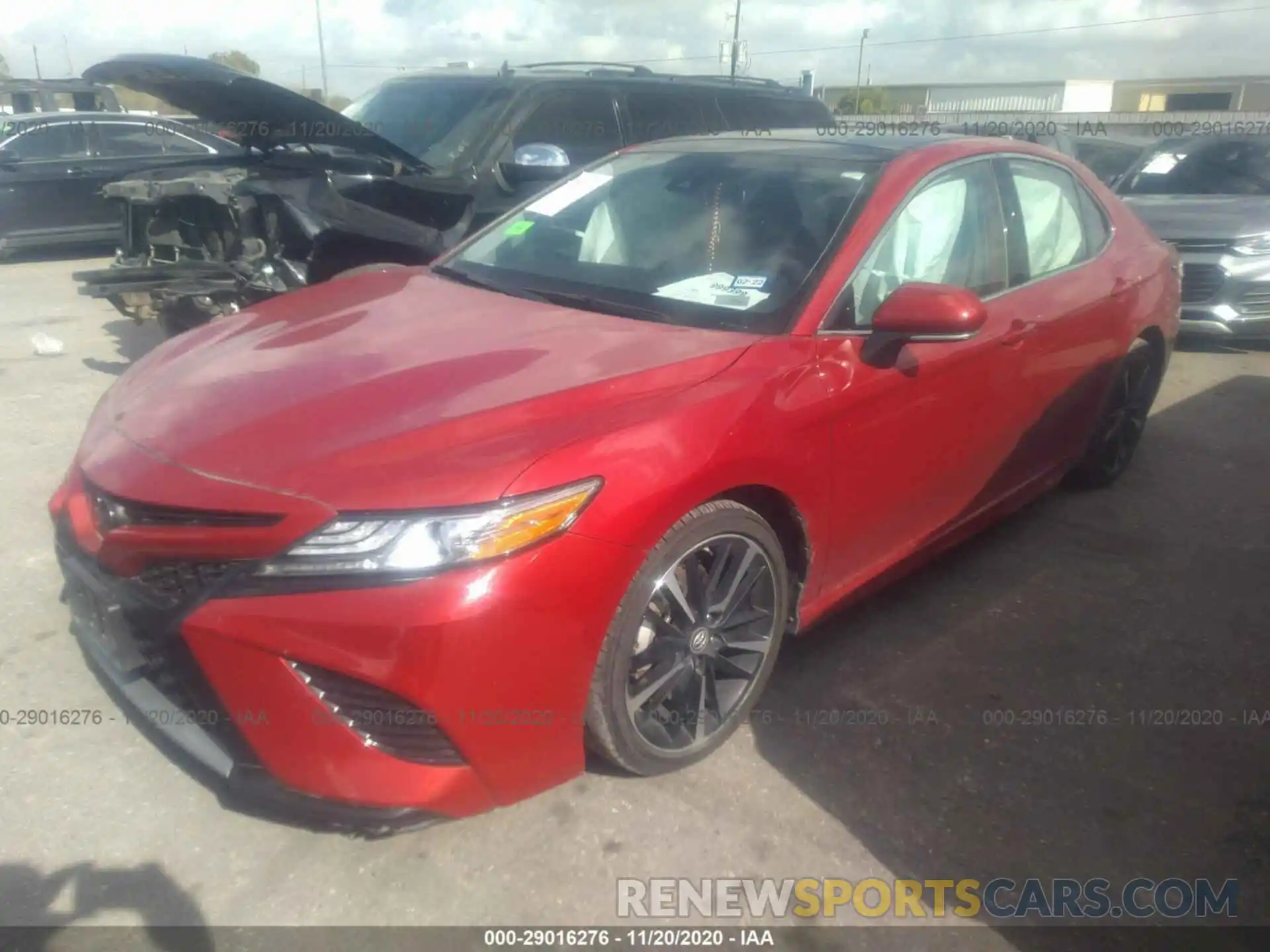 2 Photograph of a damaged car 4T1B61HK9KU259970 TOYOTA CAMRY 2019