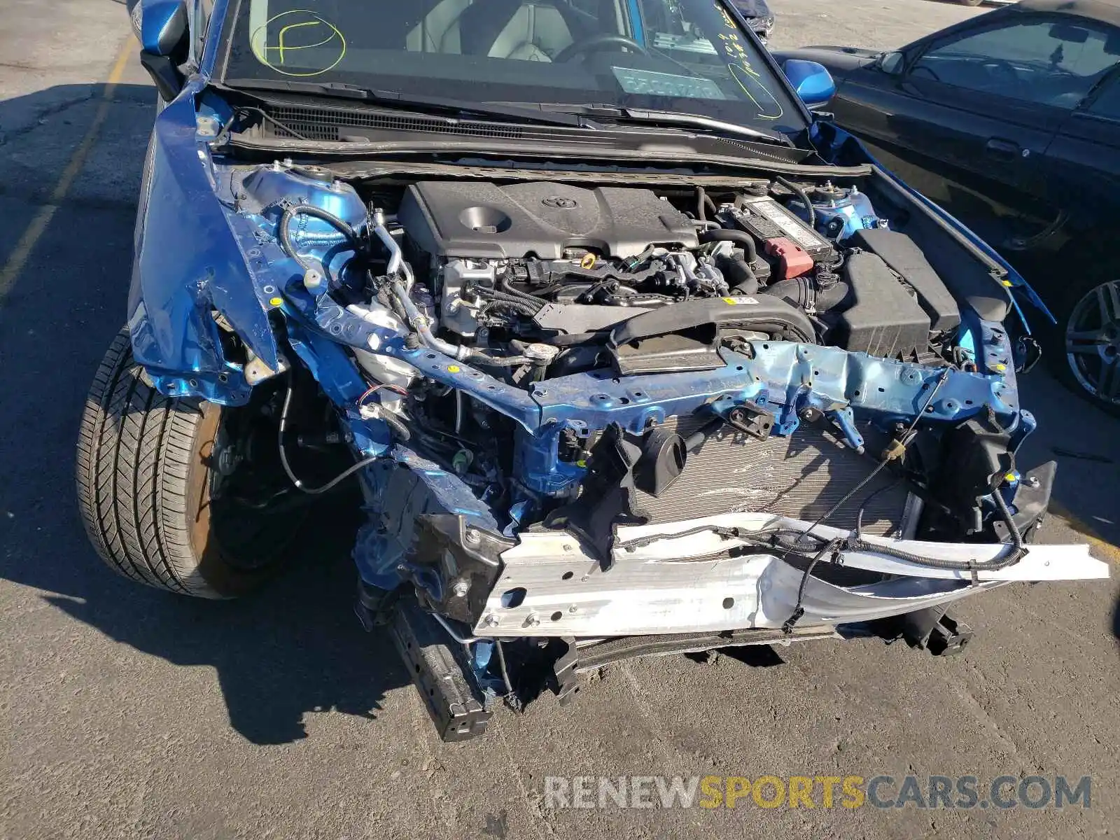 9 Photograph of a damaged car 4T1B61HK9KU262545 TOYOTA CAMRY 2019