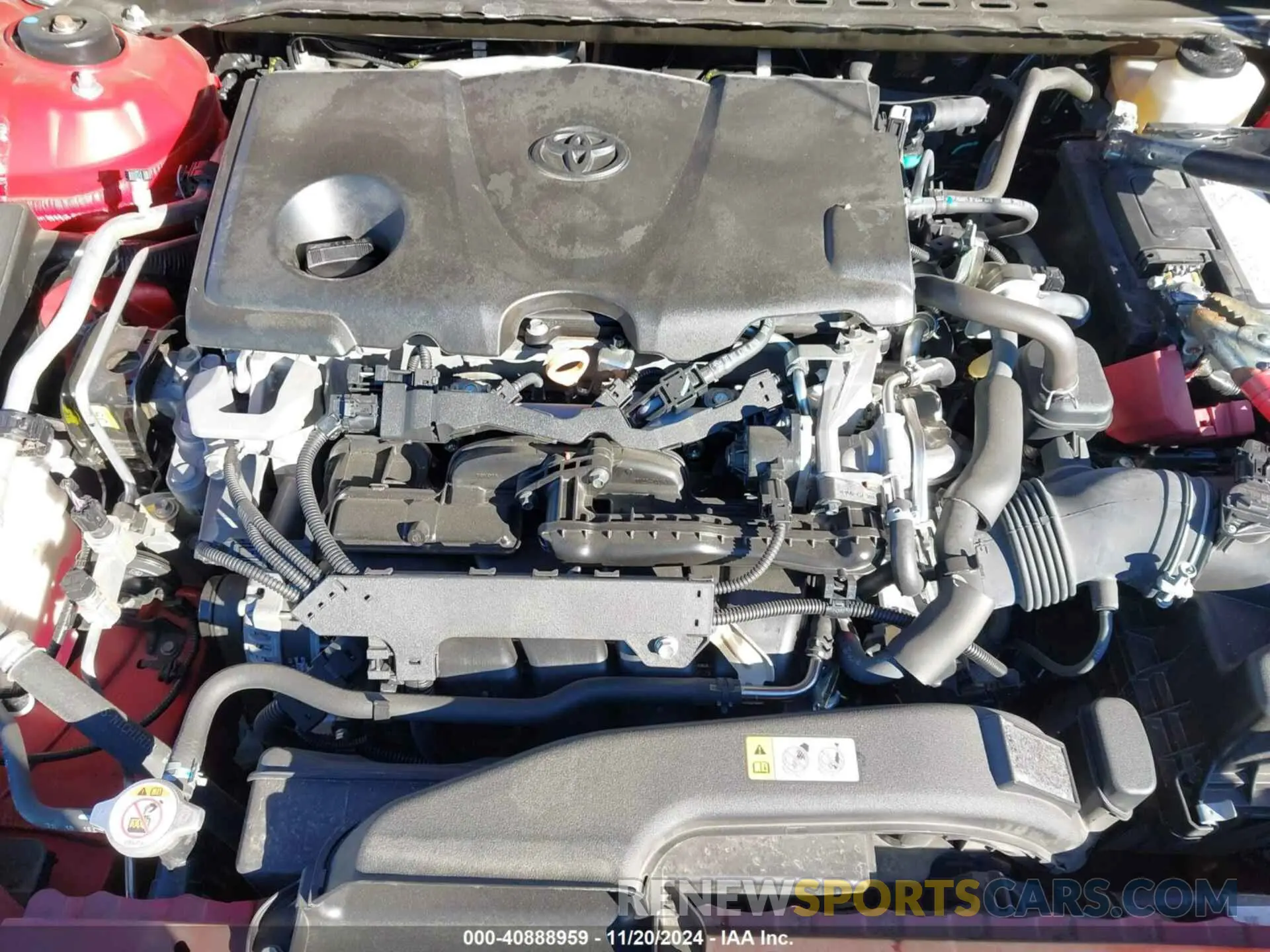 10 Photograph of a damaged car 4T1B61HK9KU275585 TOYOTA CAMRY 2019