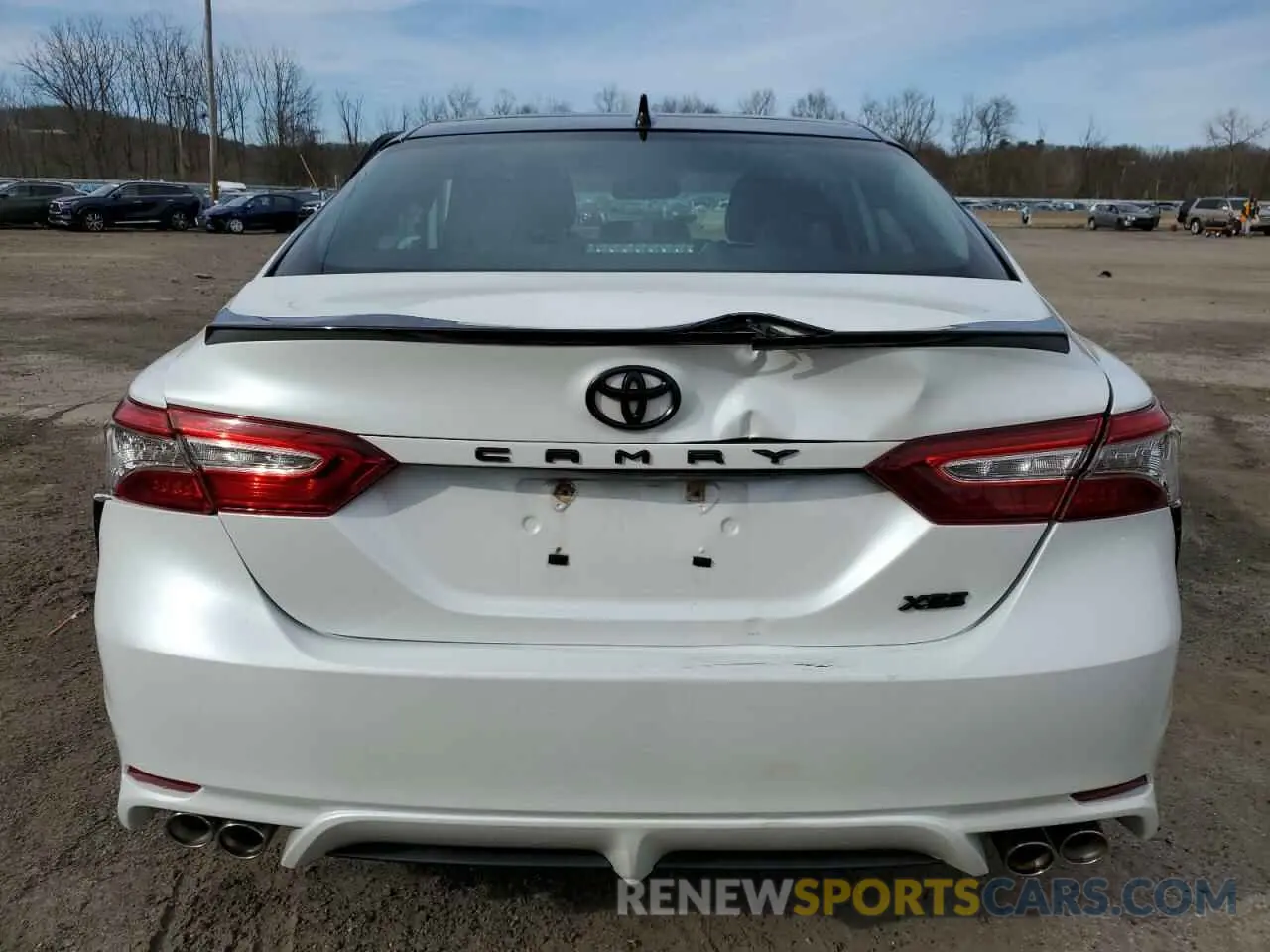 6 Photograph of a damaged car 4T1B61HK9KU286909 TOYOTA CAMRY 2019