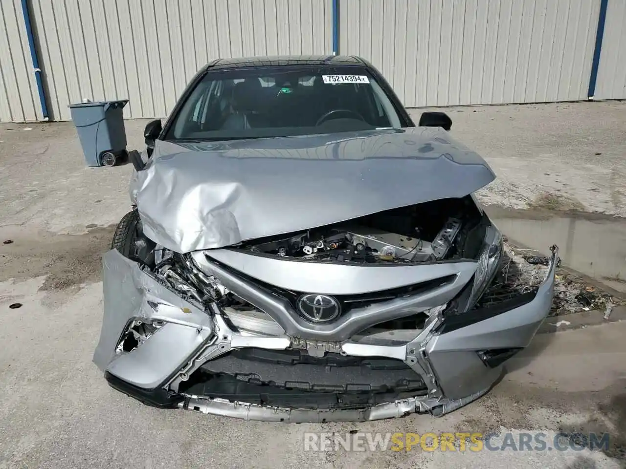 5 Photograph of a damaged car 4T1B61HK9KU292564 TOYOTA CAMRY 2019