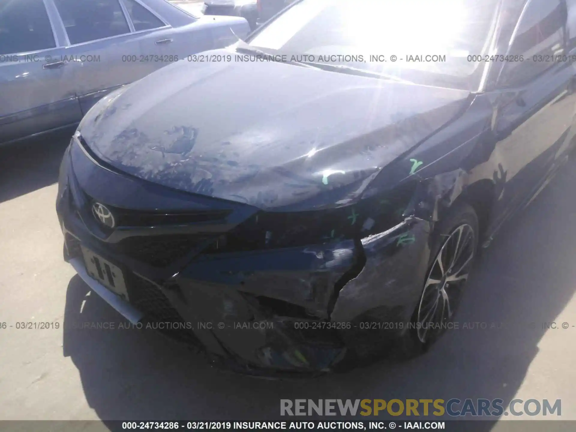 6 Photograph of a damaged car 4T1B61HK9KU685335 TOYOTA CAMRY 2019