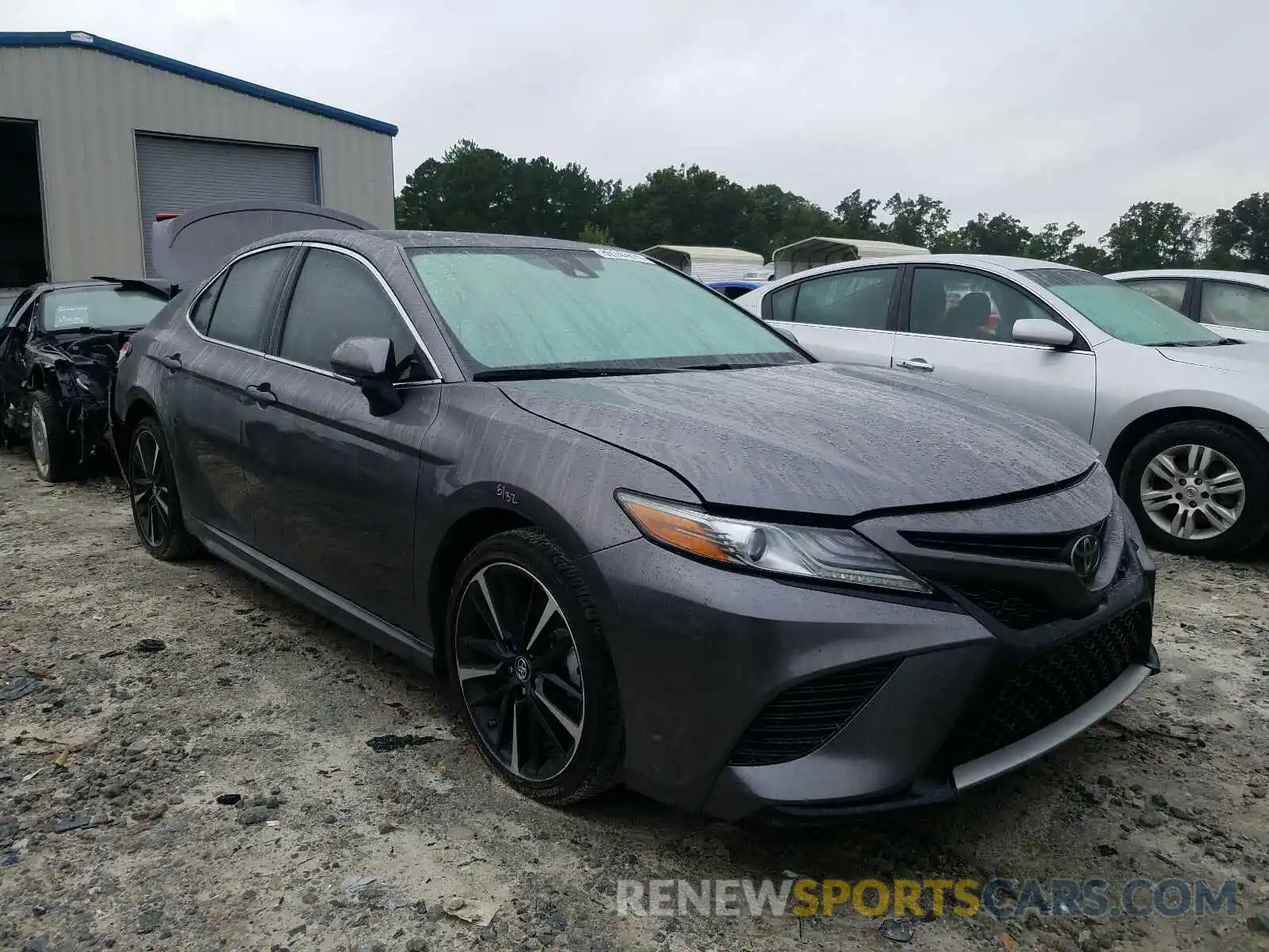 1 Photograph of a damaged car 4T1B61HK9KU782938 TOYOTA CAMRY 2019