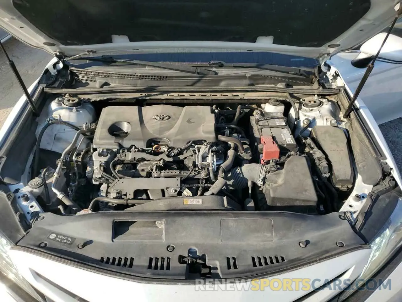 11 Photograph of a damaged car 4T1B61HK9KU794944 TOYOTA CAMRY 2019