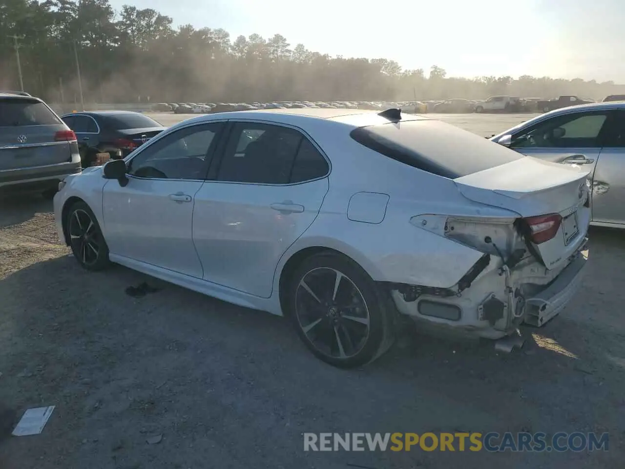 2 Photograph of a damaged car 4T1B61HK9KU794944 TOYOTA CAMRY 2019