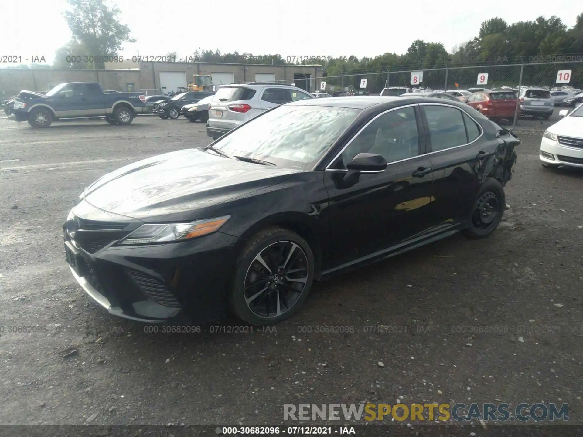 2 Photograph of a damaged car 4T1B61HK9KU821382 TOYOTA CAMRY 2019