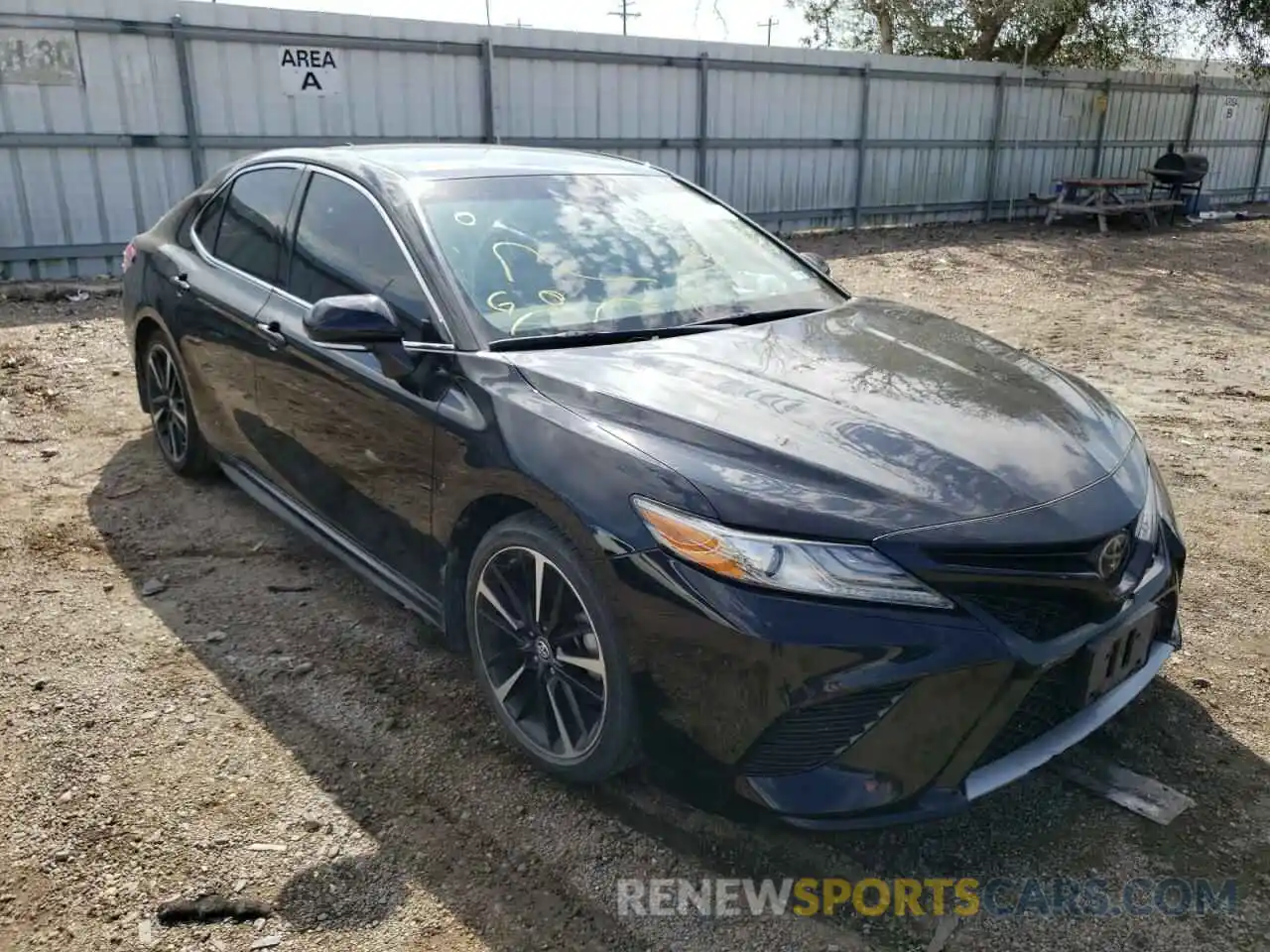 1 Photograph of a damaged car 4T1B61HK9KU823035 TOYOTA CAMRY 2019