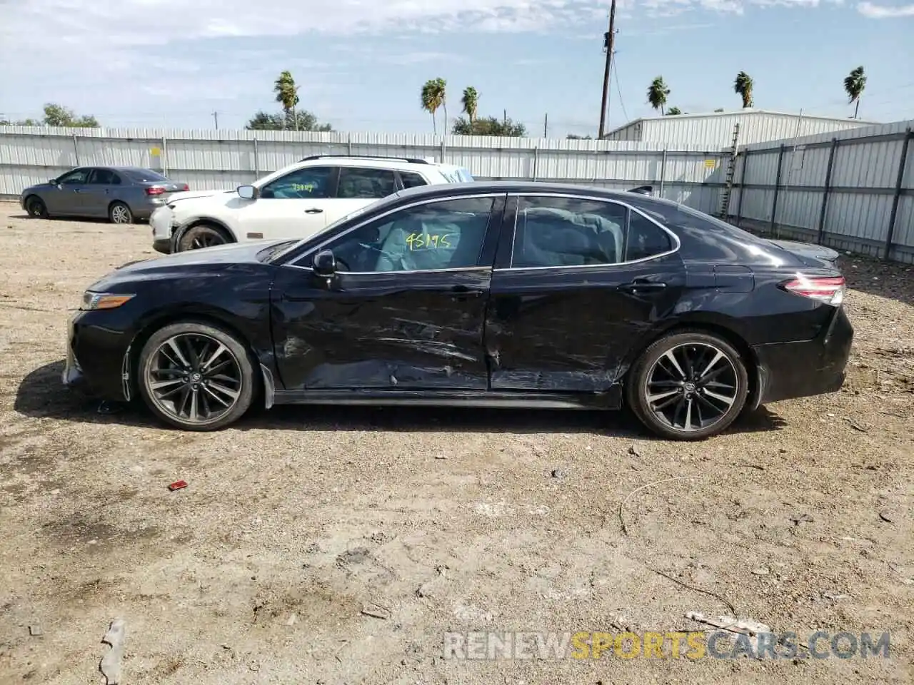 9 Photograph of a damaged car 4T1B61HK9KU823035 TOYOTA CAMRY 2019