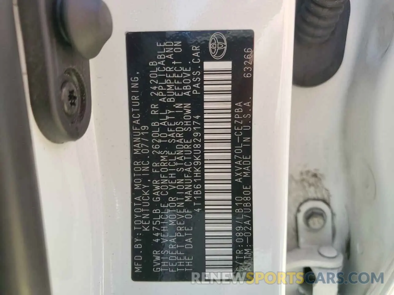 12 Photograph of a damaged car 4T1B61HK9KU829174 TOYOTA CAMRY 2019