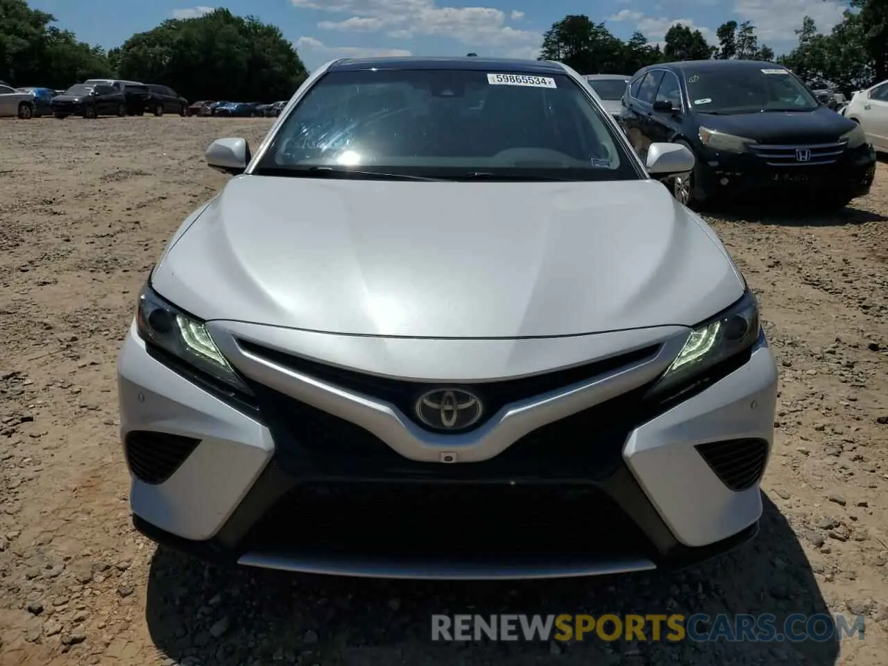 5 Photograph of a damaged car 4T1B61HK9KU829174 TOYOTA CAMRY 2019
