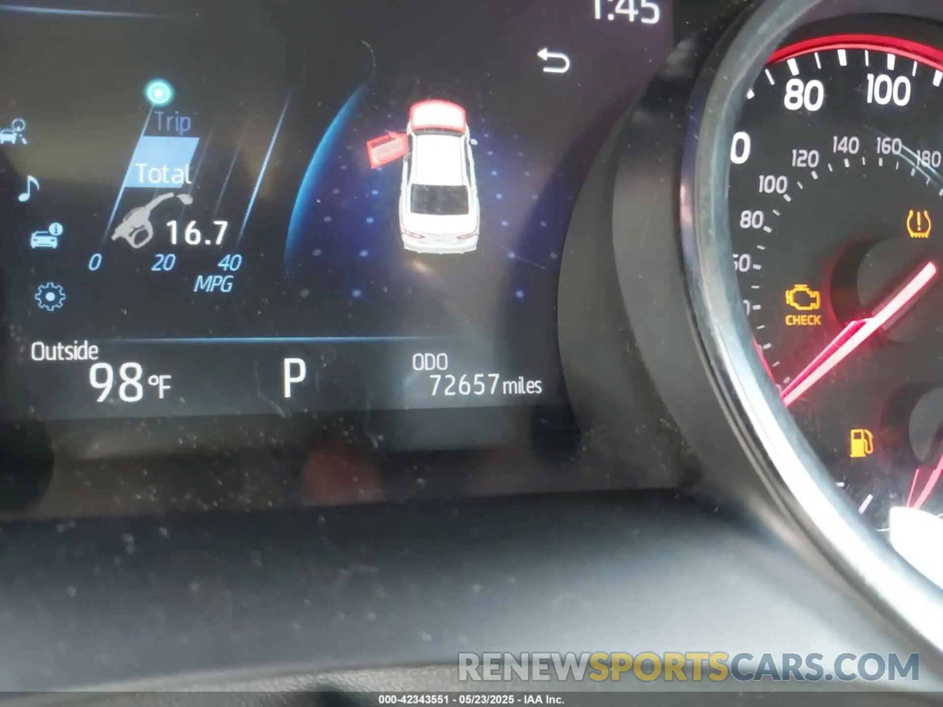 16 Photograph of a damaged car 4T1B61HK9KU837582 TOYOTA CAMRY 2019