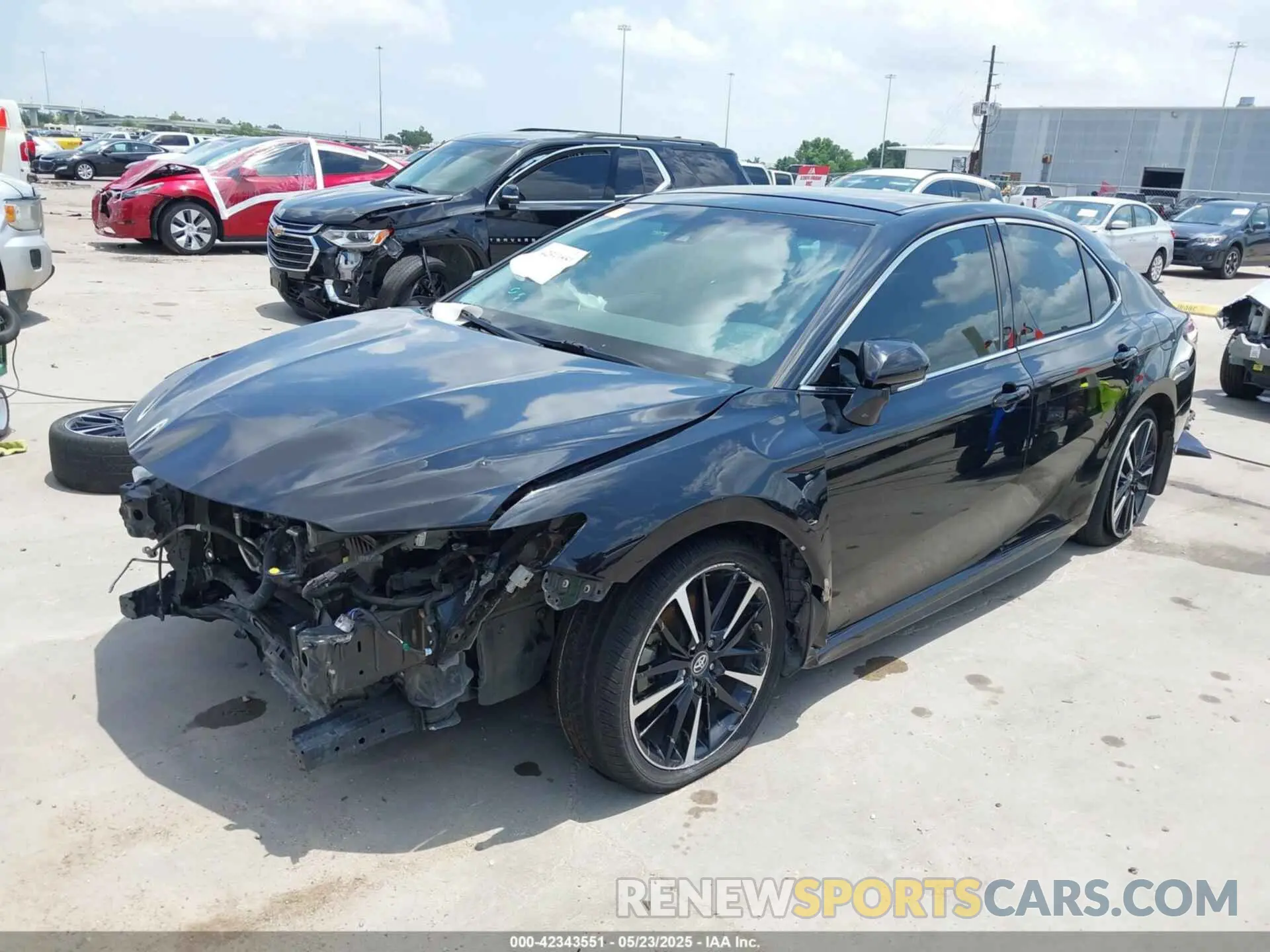 2 Photograph of a damaged car 4T1B61HK9KU837582 TOYOTA CAMRY 2019