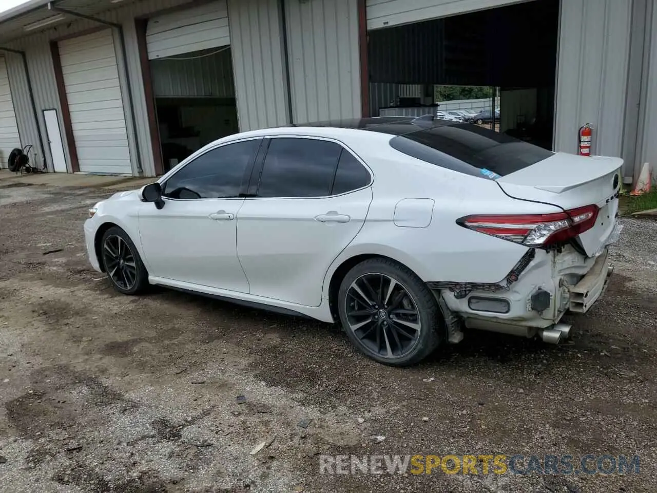 2 Photograph of a damaged car 4T1B61HK9KU839235 TOYOTA CAMRY 2019
