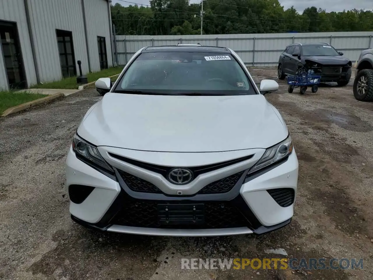 5 Photograph of a damaged car 4T1B61HK9KU839235 TOYOTA CAMRY 2019