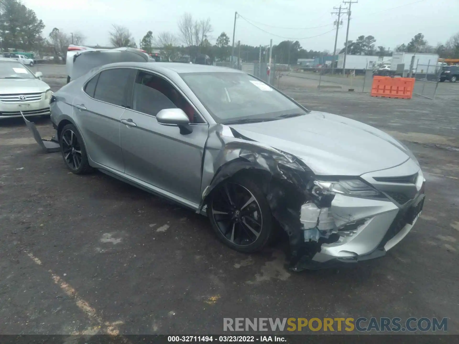 1 Photograph of a damaged car 4T1B61HK9KU856004 TOYOTA CAMRY 2019