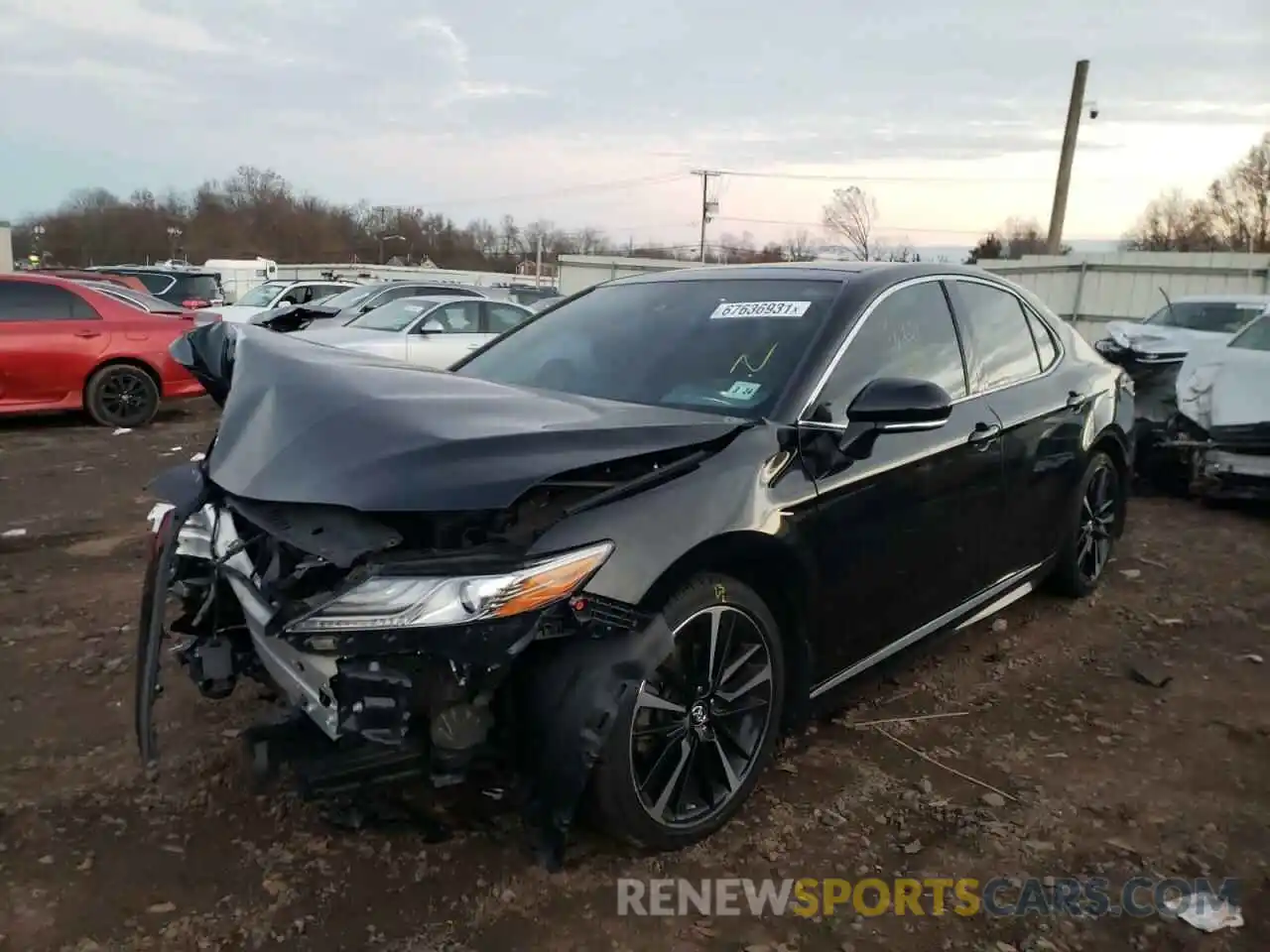 2 Photograph of a damaged car 4T1B61HKXKU179738 TOYOTA CAMRY 2019