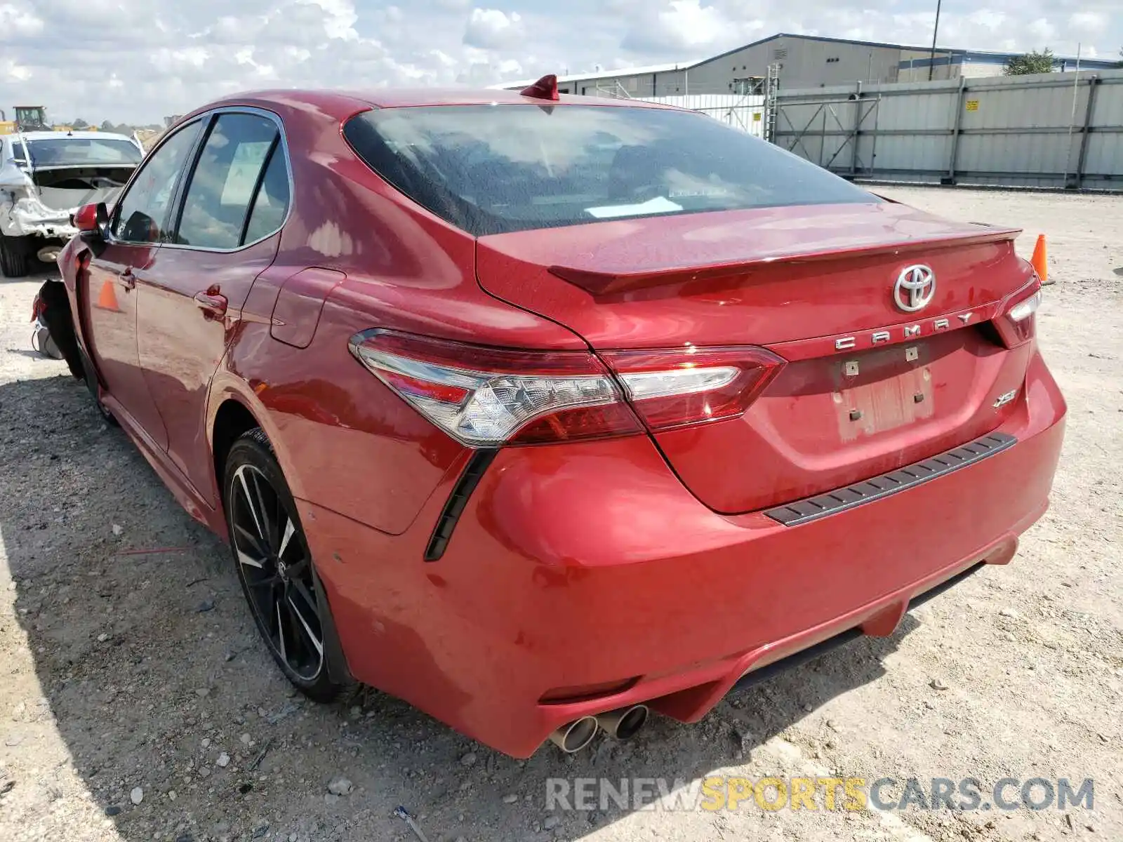 3 Photograph of a damaged car 4T1B61HKXKU196474 TOYOTA CAMRY 2019