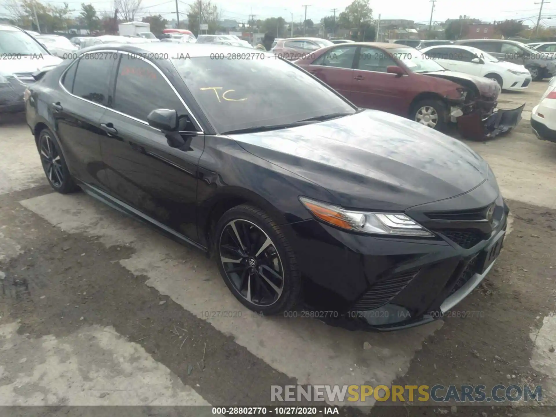 1 Photograph of a damaged car 4T1B61HKXKU226346 TOYOTA CAMRY 2019