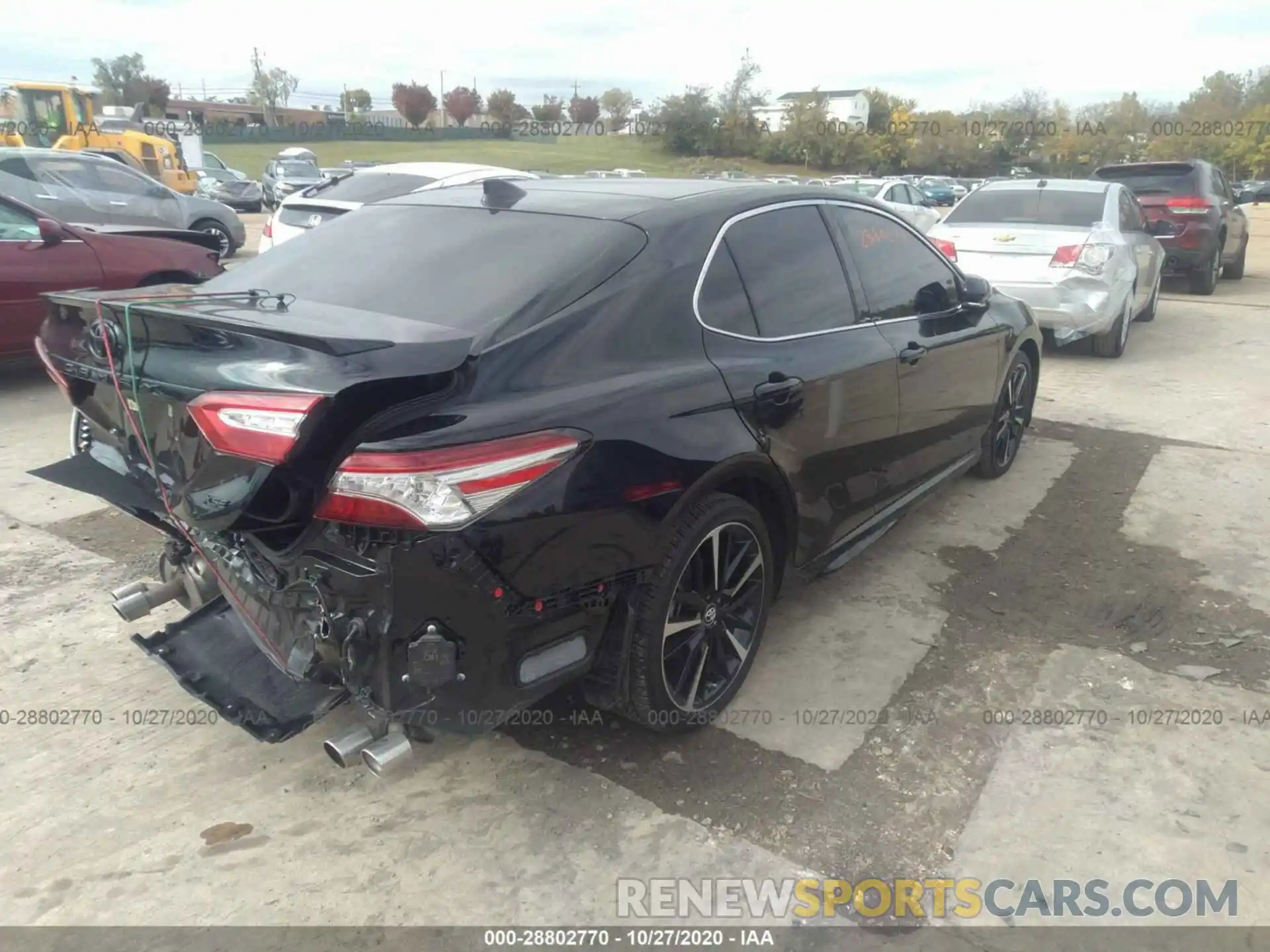 4 Photograph of a damaged car 4T1B61HKXKU226346 TOYOTA CAMRY 2019