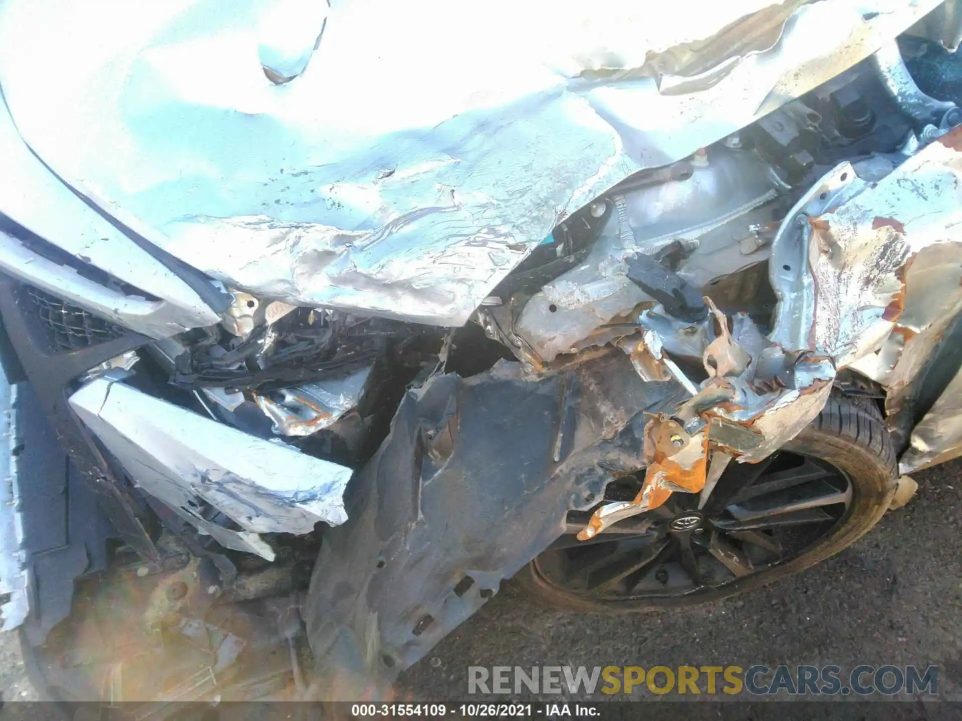 6 Photograph of a damaged car 4T1B61HKXKU246631 TOYOTA CAMRY 2019