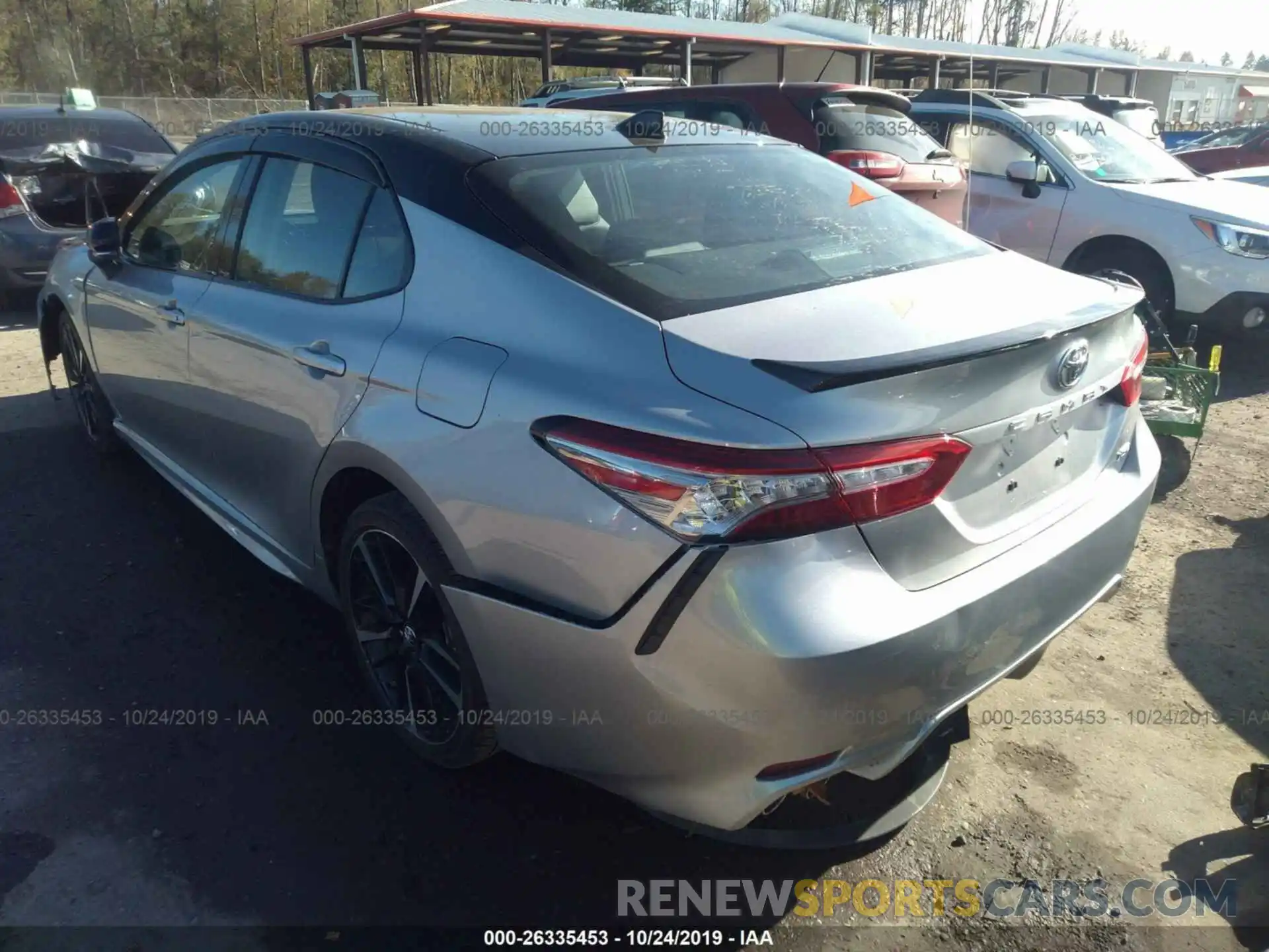 3 Photograph of a damaged car 4T1B61HKXKU256866 TOYOTA CAMRY 2019