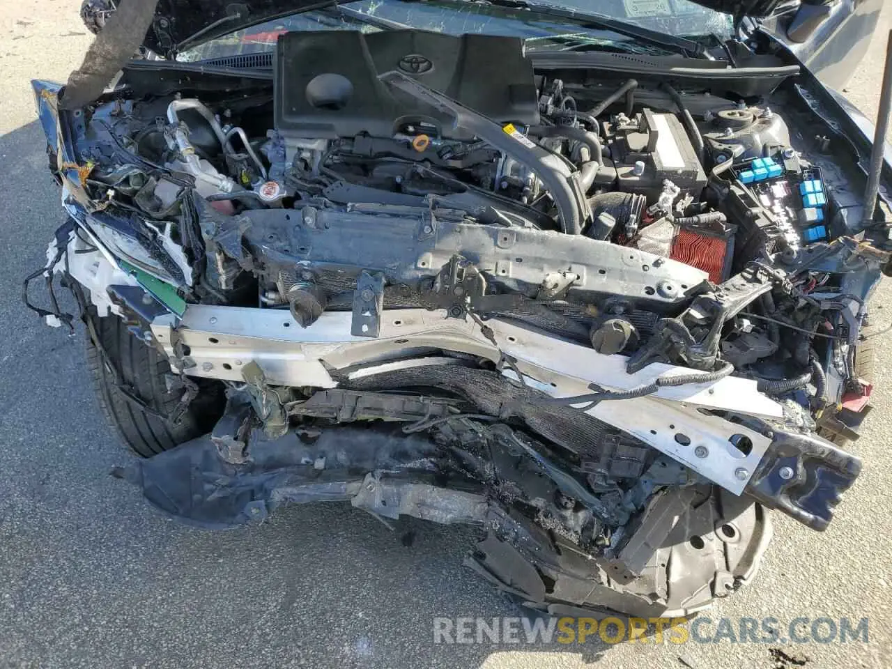11 Photograph of a damaged car 4T1B61HKXKU700019 TOYOTA CAMRY 2019