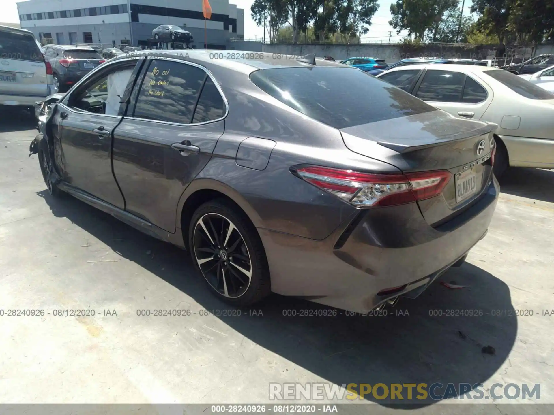 3 Photograph of a damaged car 4T1B61HKXKU817566 TOYOTA CAMRY 2019