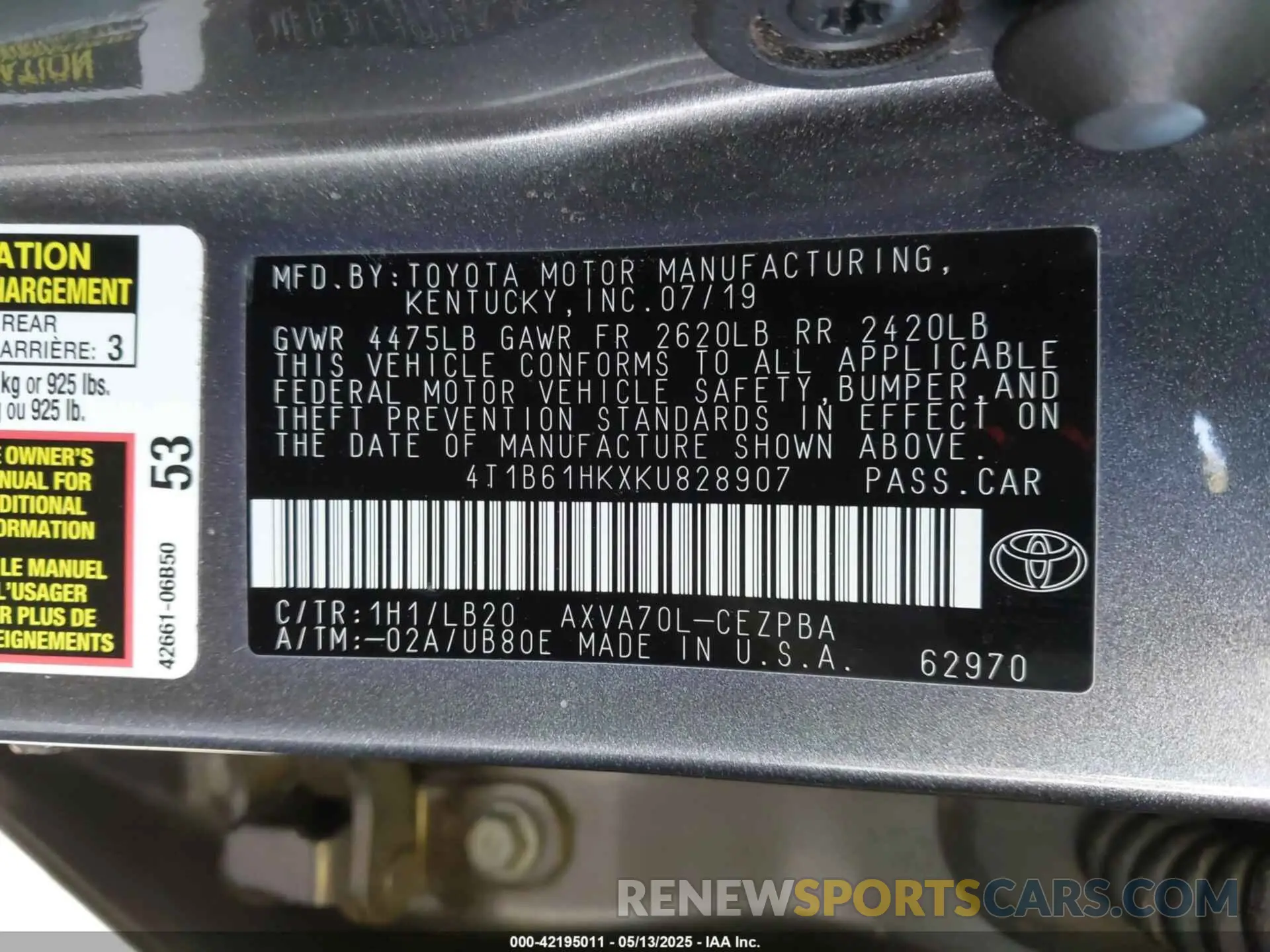 9 Photograph of a damaged car 4T1B61HKXKU828907 TOYOTA CAMRY 2019