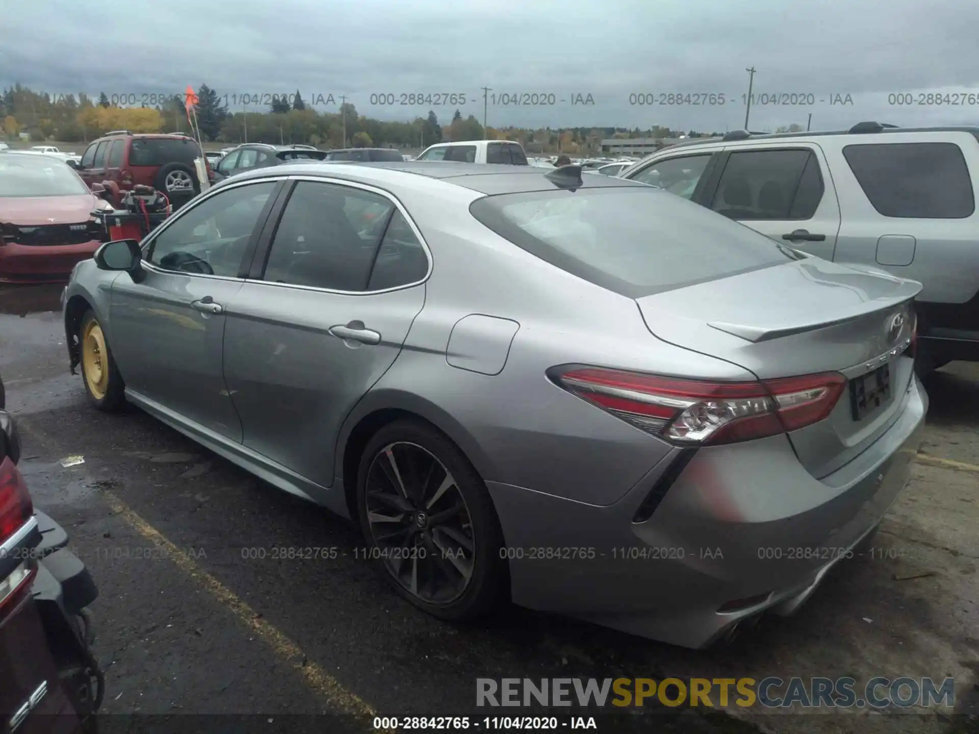 3 Photograph of a damaged car 4T1B61HKXKU831788 TOYOTA CAMRY 2019